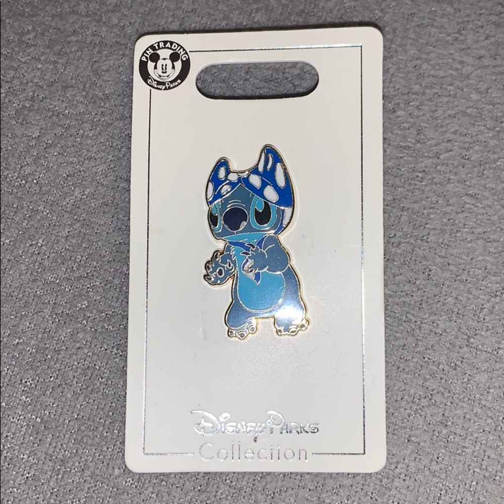 disney collectible pin